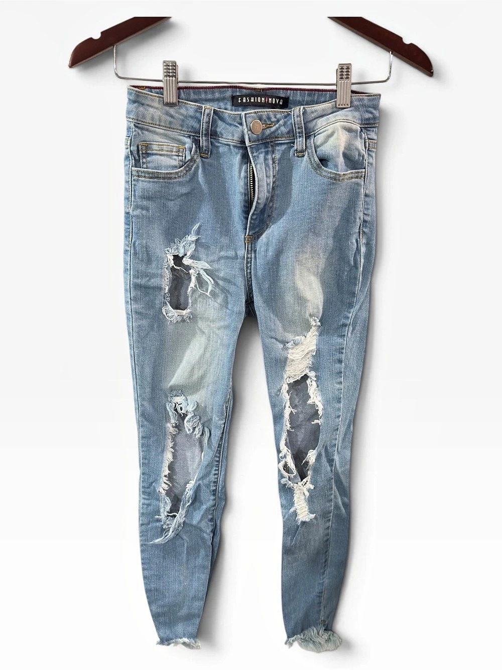 Fashion Nova Distressed Skinny Jeans in Blue Size 3